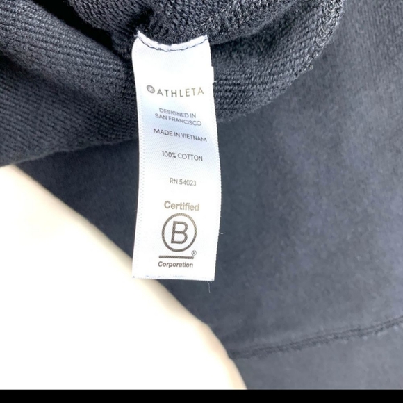 XL Athleta Cropped Edge Crop Pullover Sweatshirt - Picture 3 of 8